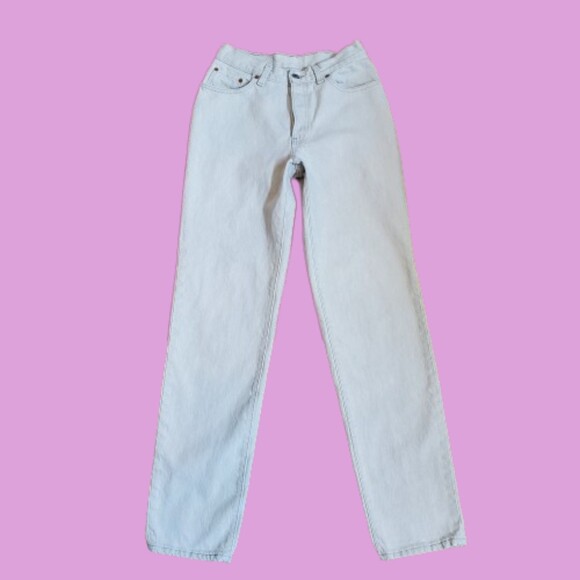 Vintage 90's Levi's 501 Light Gray Buttonfly Jeans - Picture 3 of 11